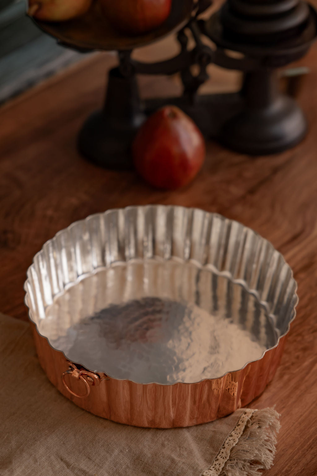 CMK Vintage Inspired Cake Pan